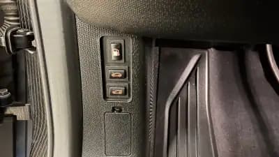 Vendo BMW i3 2017 - 17490 EUR, 78565 km - AUTO.MOTO.pt