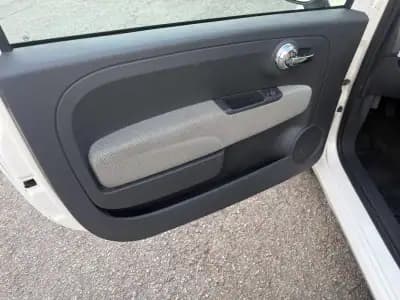 Sell Fiat 500 2009 - 5990 EUR, 183000 km - AUTO.MOTO.pt