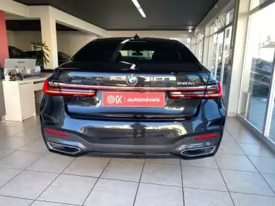 Vendo BMW 740 2021 - 66900 EUR, 56181 km - AUTO.MOTO.pt