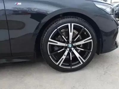 Sell BMW 520 2024 - 59480 EUR, 24831 km - AUTO.MOTO.pt