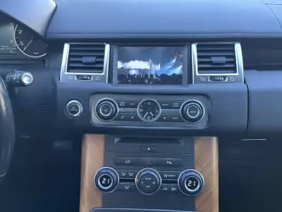 Vendo Land Rover Range Rover Sport 2012 - 28500 EUR, 164300 km - AUTO.MOTO.pt