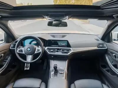 Vendo BMW 330 2021 - 31900 EUR, 156735 km - AUTO.MOTO.pt