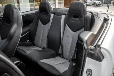 Vendo Peugeot 308 CC 2010 - 10450 EUR, 210184 km - AUTO.MOTO.pt