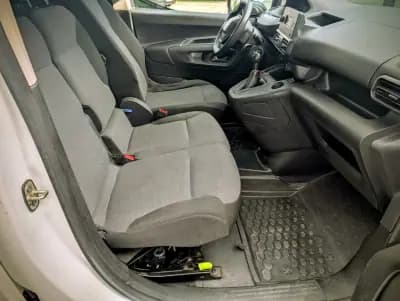 Vendo Peugeot Partner 2020 - 10950 EUR, 123118 km - AUTO.MOTO.pt