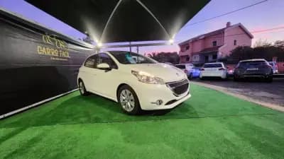 Sell Peugeot 208 2014 - 7990 EUR, 148000 km - AUTO.MOTO.pt