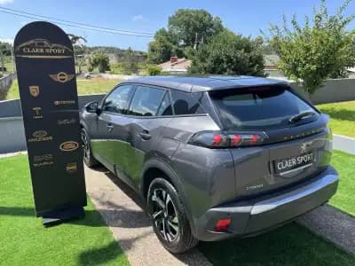 Vendo Peugeot 2008 2021 - 16500 EUR, 170000 km - AUTO.MOTO.pt