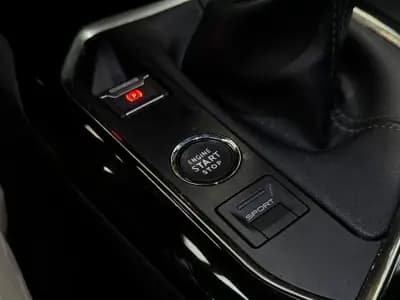 Sell Peugeot 3008 2021 - 21990 EUR, 83500 km - AUTO.MOTO.pt