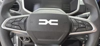 Sell Dacia Spring 2025 - 18450 EUR, 9000 km - AUTO.MOTO.pt