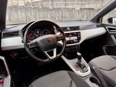 Sell SEAT Arona 2018 - 18500 EUR, 136000 km - AUTO.MOTO.pt