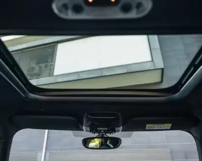 Vendo MINI Cooper 2015 - 19990 EUR, 135300 km - AUTO.MOTO.pt