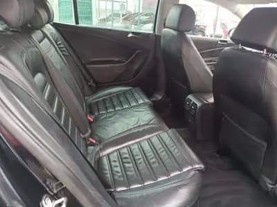 Vendo Volkswagen Passat 2006 - 8350 EUR, 138534 km - AUTO.MOTO.pt