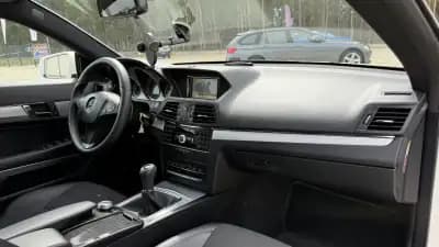 Sell Mercedes-Benz E 250 2010 - 18500 EUR, 0 km - AUTO.MOTO.pt