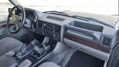 Vendo Land Rover Range Rover 1996 - 35500 EUR, 143108 km - AUTO.MOTO.pt