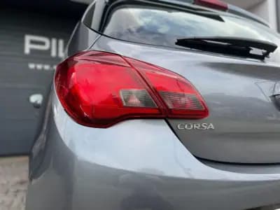 Vendo Opel Corsa 2017 - 8490 EUR, 183841 km - AUTO.MOTO.pt