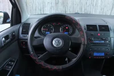 Sell Volkswagen Polo 2003 - 4450 EUR, 239900 km - AUTO.MOTO.pt