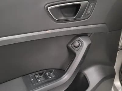 Sell SEAT Ateca 2018 - 18000 EUR, 100830 km - AUTO.MOTO.pt