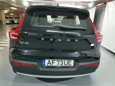 Vendo Volvo XC 40 2021 - 25990 EUR, 84341 km - AUTO.MOTO.pt