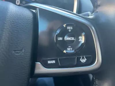 Sell Honda CR-V 2023 - 37500 EUR, 25500 km - AUTO.MOTO.pt