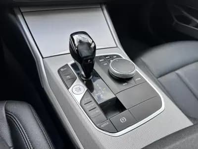 Sell BMW 318 2021 - 24900 EUR, 170000 km - AUTO.MOTO.pt