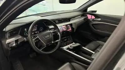 Vendo Audi e-tron Sportback 2020 - 36990 EUR, 52814 km - AUTO.MOTO.pt