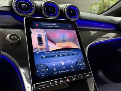 Vendo Mercedes-Benz C 300e 2024 - 55990 EUR, 27748 km - AUTO.MOTO.pt