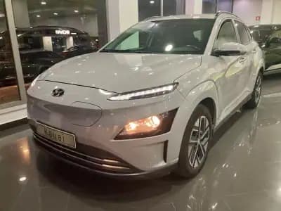 Sell Hyundai Kauai 2021 - 20900 EUR, 73000 km - AUTO.MOTO.pt