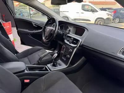 Sell Volvo V40 Cross Country 2014 - 12750 EUR, 189500 km - AUTO.MOTO.pt