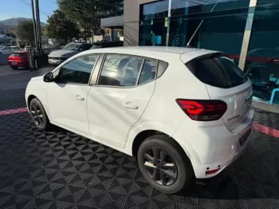 Sell Dacia Sandero 2024 - 17900 EUR, 38000 km - AUTO.MOTO.pt