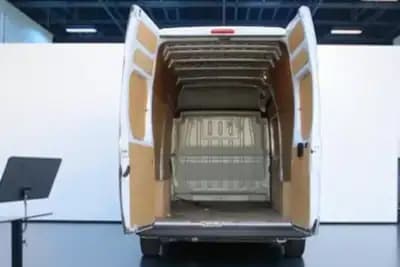 Vendo Citroën Jumper 2.2 BlueHDi 35 L4H3 Club 2023 - 23900 EUR, 109915 km - AUTO.MOTO.pt