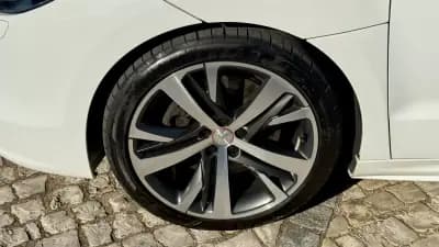 Sell Peugeot RCZ 2015 - 17900 EUR, 144034 km - AUTO.MOTO.pt