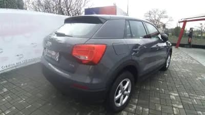 Vendo Audi Q2 2018 - 18850 EUR, 149862 km - AUTO.MOTO.pt