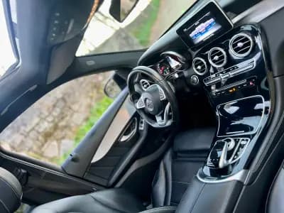 Sell Mercedes-Benz GLC 350 2017 - 46490 EUR, 160000 km - AUTO.MOTO.pt