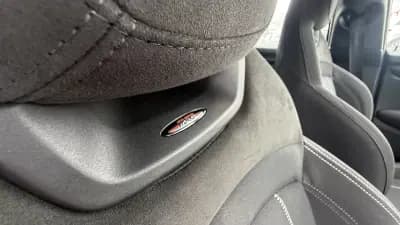 Vendo MINI Cooper 2018 - 19990 EUR, 102000 km - AUTO.MOTO.pt