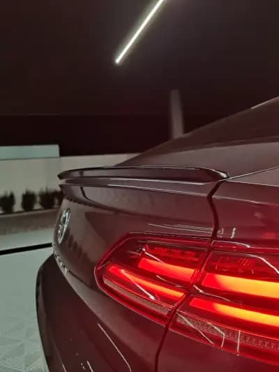 Vendo Volkswagen Arteon 2018 - 19900 EUR, 197000 km - AUTO.MOTO.pt