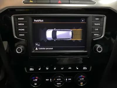 Vendo Volkswagen Passat Variant 2016 - 9950 EUR, 338000 km - AUTO.MOTO.pt