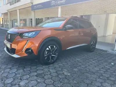 Vendo Peugeot 2008 2022 - 21900 EUR, 97000 km - AUTO.MOTO.pt