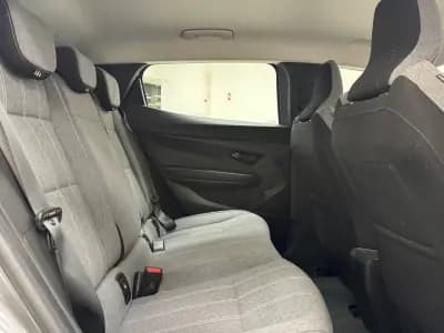 Vendo Renault Mégane E-Tech 2022 - 23890 EUR, 69000 km - AUTO.MOTO.pt