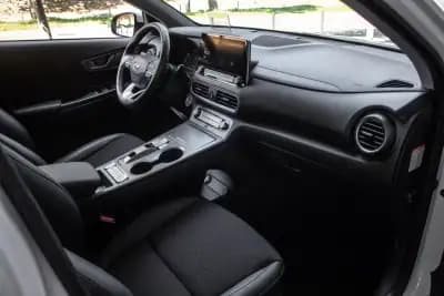 Sell Hyundai Kauai 2021 - 21800 EUR, 47318 km - AUTO.MOTO.pt