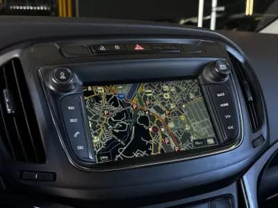 Vendo Opel Zafira 2017 - 14990 EUR, 131900 km - AUTO.MOTO.pt