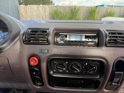 Vendo Renault Master 2001 - 4990 EUR, 399900 km - AUTO.MOTO.pt