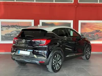 Vendo Renault Captur 2020 - 23990 EUR, 36501 km - AUTO.MOTO.pt
