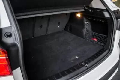 Vendo BMW X1 2021 - 22750 EUR, 130353 km - AUTO.MOTO.pt