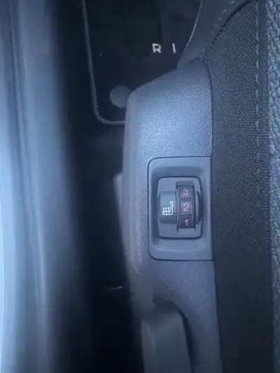 Sell Citroën C3 Aircross 2022 - 15600 EUR, 32795 km - AUTO.MOTO.pt