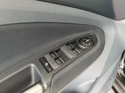 Vendo Ford C-Max 2012 - 11990 EUR, 187997 km - AUTO.MOTO.pt