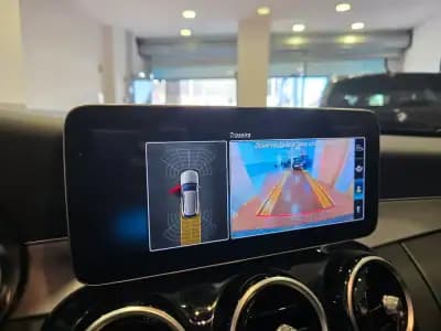 Vendo Mercedes-Benz C 300 2020 - 30980 EUR, 98799 km - AUTO.MOTO.pt