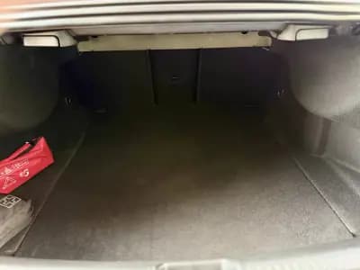 Vendo Mercedes-Benz CLA 180 2019 - 29950 EUR, 73000 km - AUTO.MOTO.pt