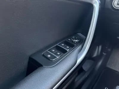 Vendo Kia Ceed SW 2020 - 18450 EUR, 180000 km - AUTO.MOTO.pt