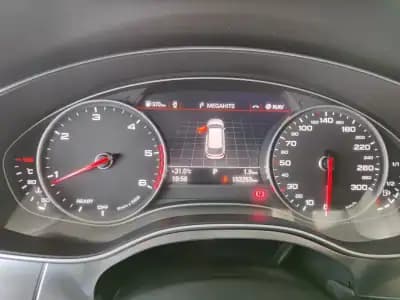 Vendo Audi A6 Avant 2018 - 22950 EUR, 153300 km - AUTO.MOTO.pt