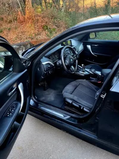 Vendo BMW 120 2015 - 20990 EUR, 157100 km - AUTO.MOTO.pt