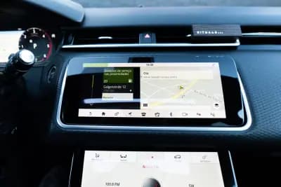 Vendo Land Rover Range Rover Velar 2019 - 52900 EUR, 115000 km - AUTO.MOTO.pt